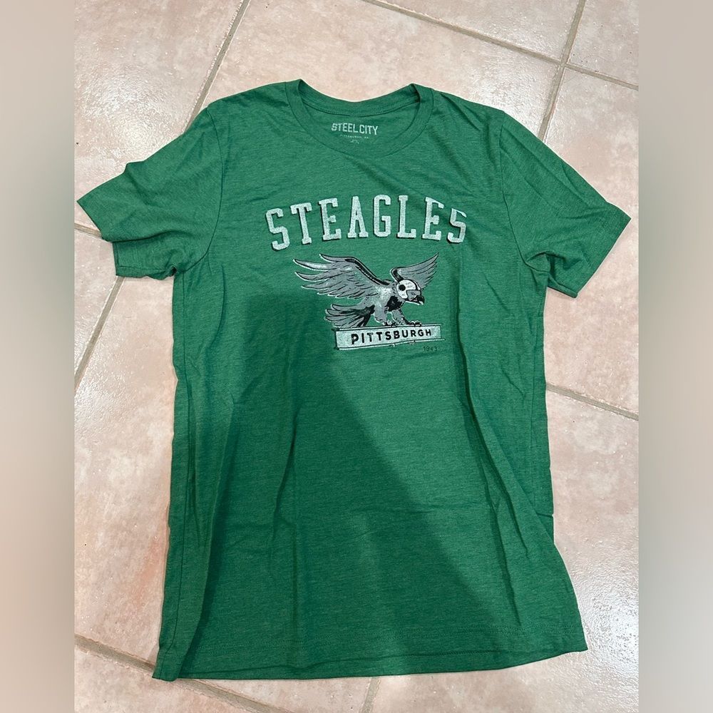 Steel city size medium t shirt @@@@